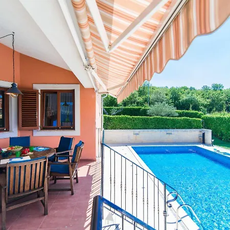 Modern In Rovinj With Private Swimming Pool Βίλα Kanfanar