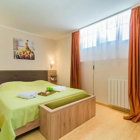 Βίλα Modern In Rovinj With Private Swimming Pool