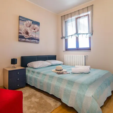 Modern In Rovinj With Private Swimming Pool Kanfanar