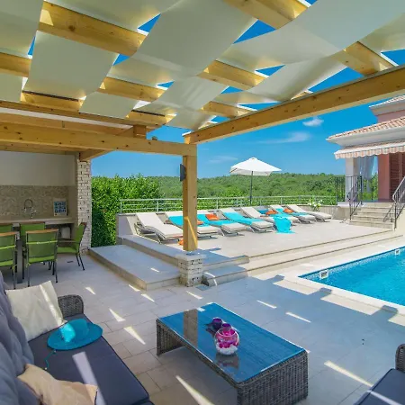 Modern In Rovinj With Private Swimming Pool Villa Kanfanar